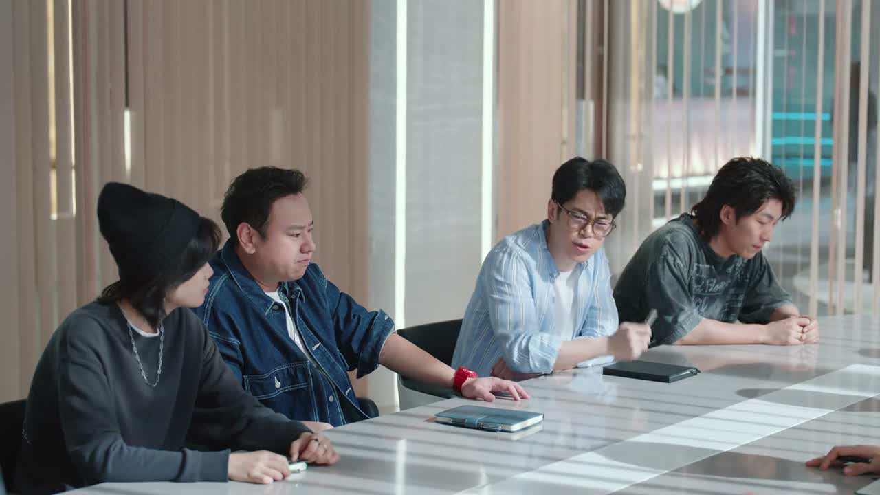 最遭罪的就是裴总 裴总知道司马图司马穗跑路之后