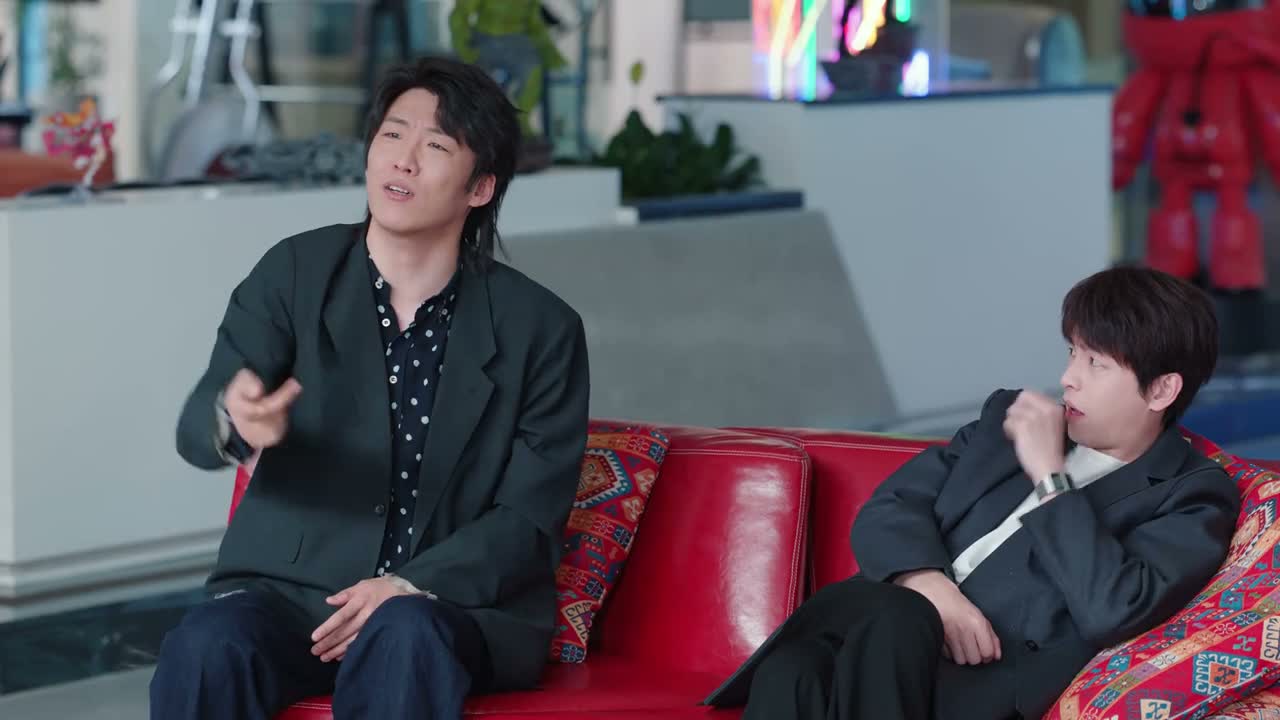 打自己身上不疼的双截棍是吧 不是