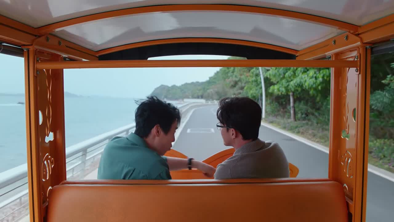 我跟你说 我过去的时候 我连个落脚的地儿都没有