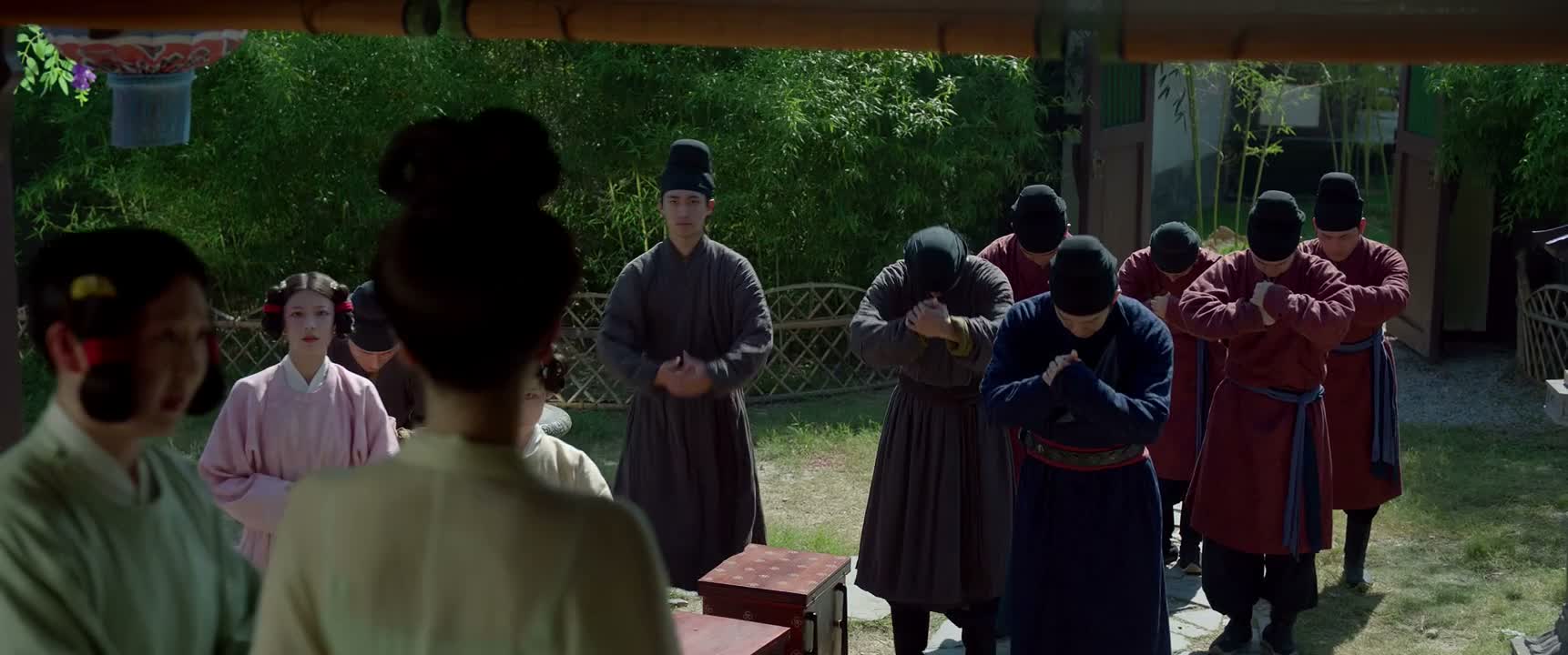 你才喝了药 怎么出来了