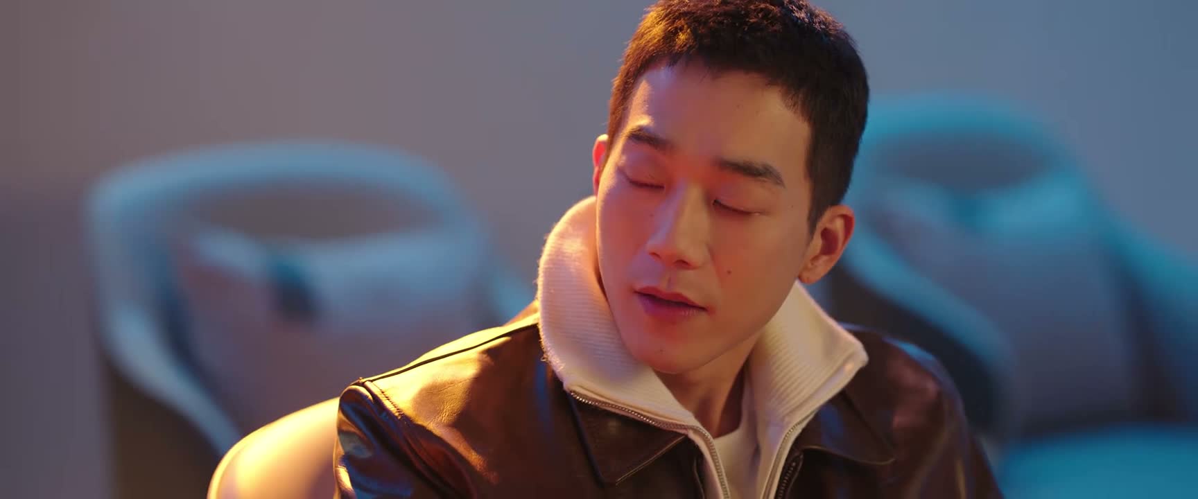 难道你心里有放不下的人了