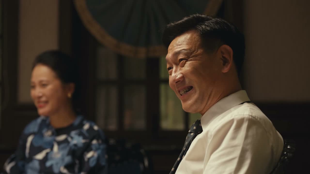 已经成亭亭玉立的大姑娘了