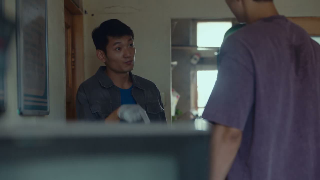 在这儿不能提火 犯忌讳