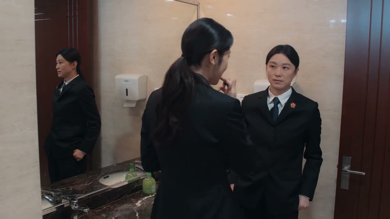 不好意思开口是吧 那简单呀