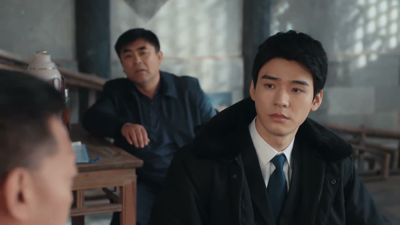 孩子当着全村人的面