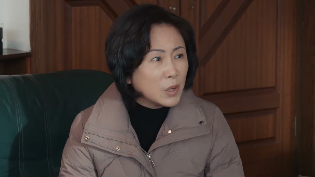 凭什么我们一手带大的孩子