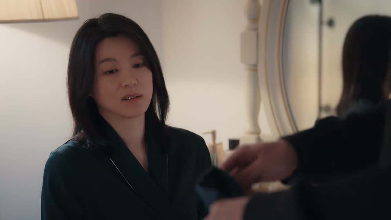 再说这个颜色她也不喜欢