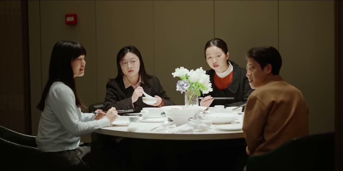 你们偷偷摸摸把大厨换了
