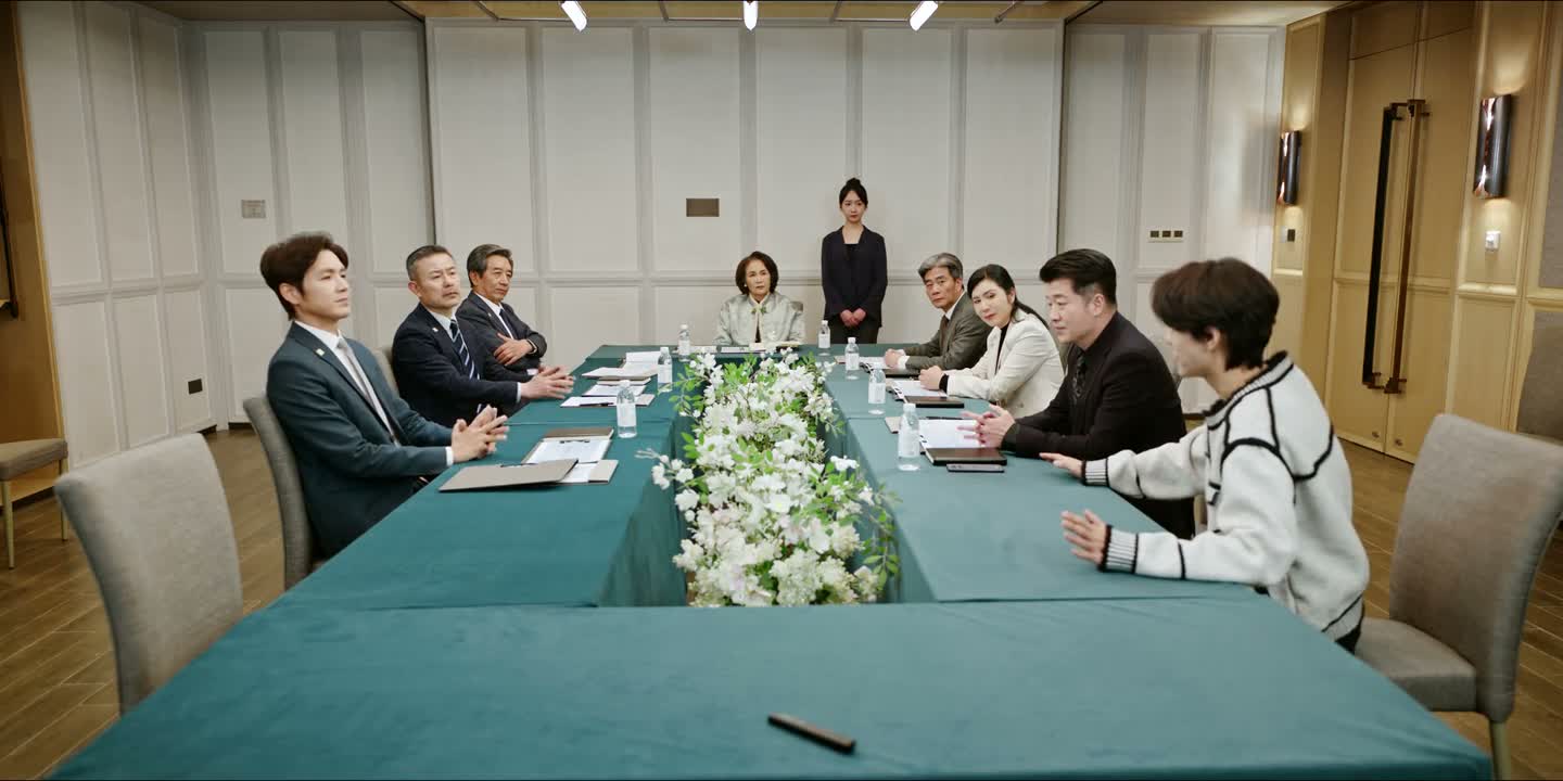 有两个消息想给大家同步一下