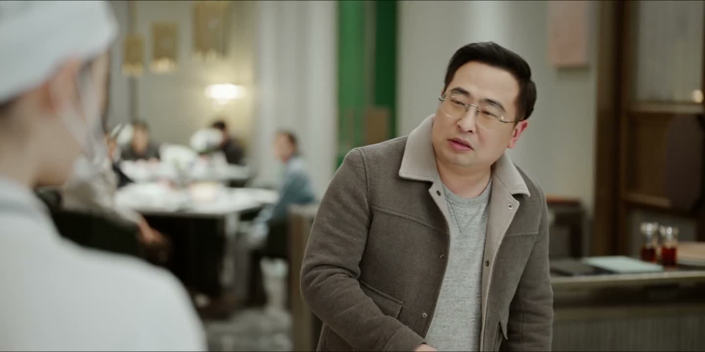 照贾大师差了十万八千里