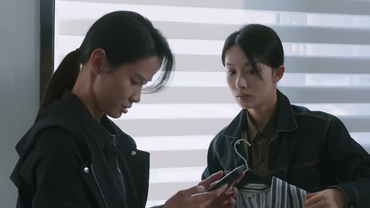 这咋的 怎么给挂了这