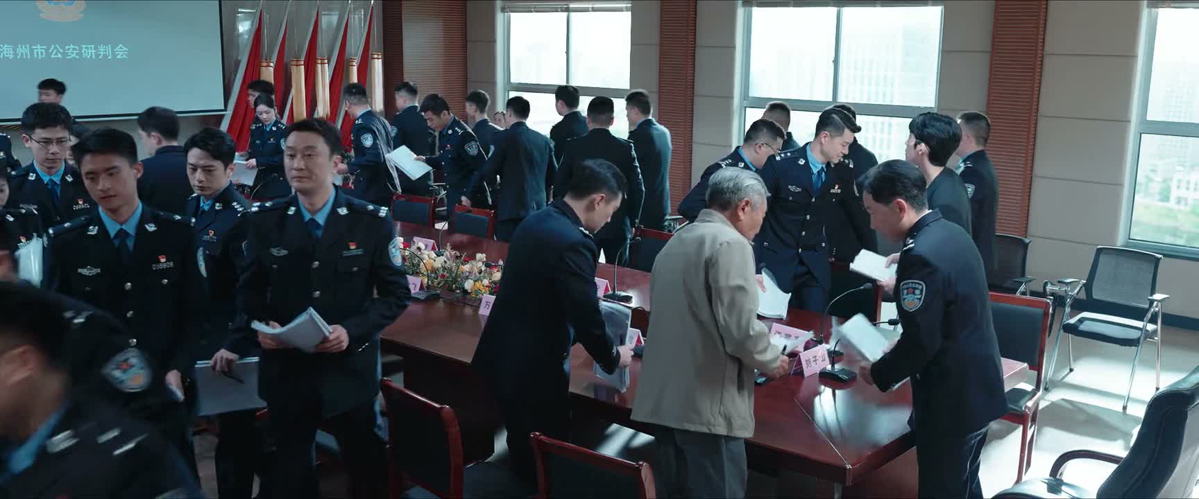 王老 今天真是很有收获啊 谭队