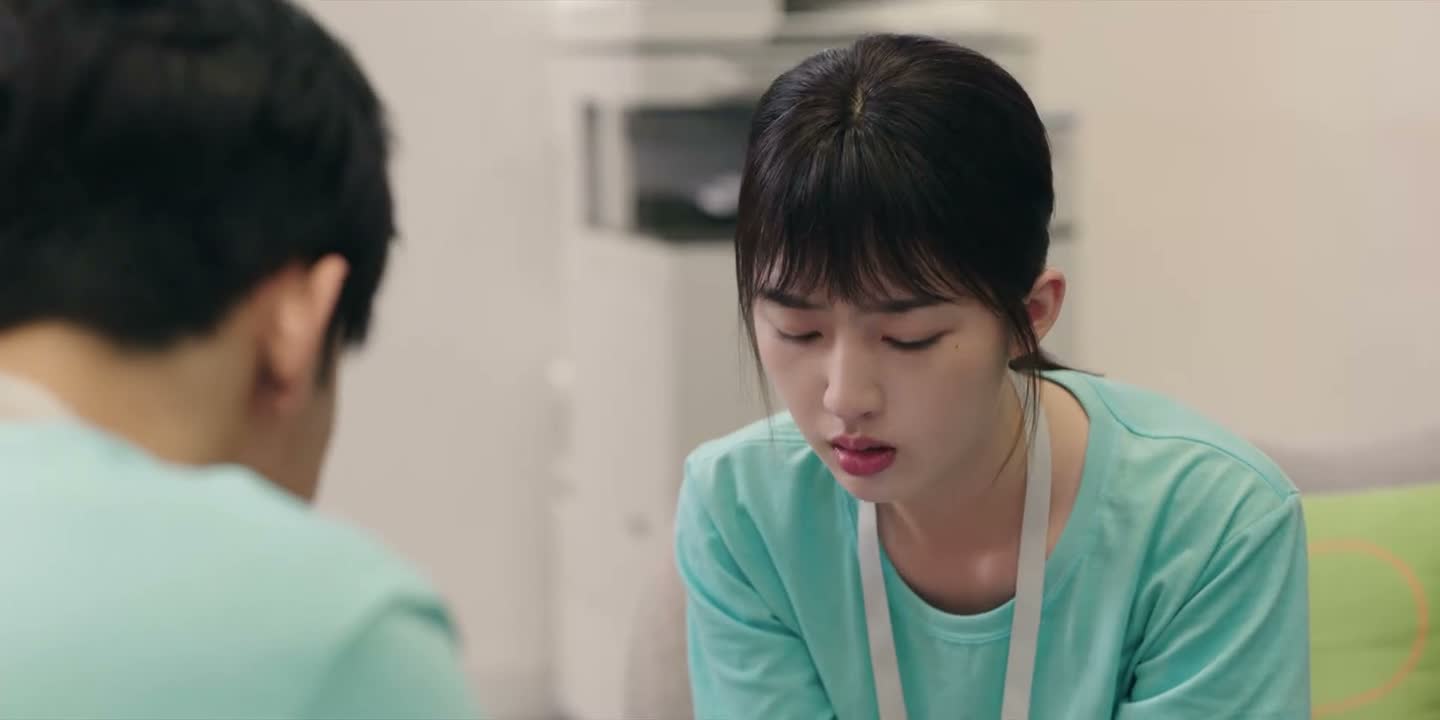 你听我话我怎么会揍你呢