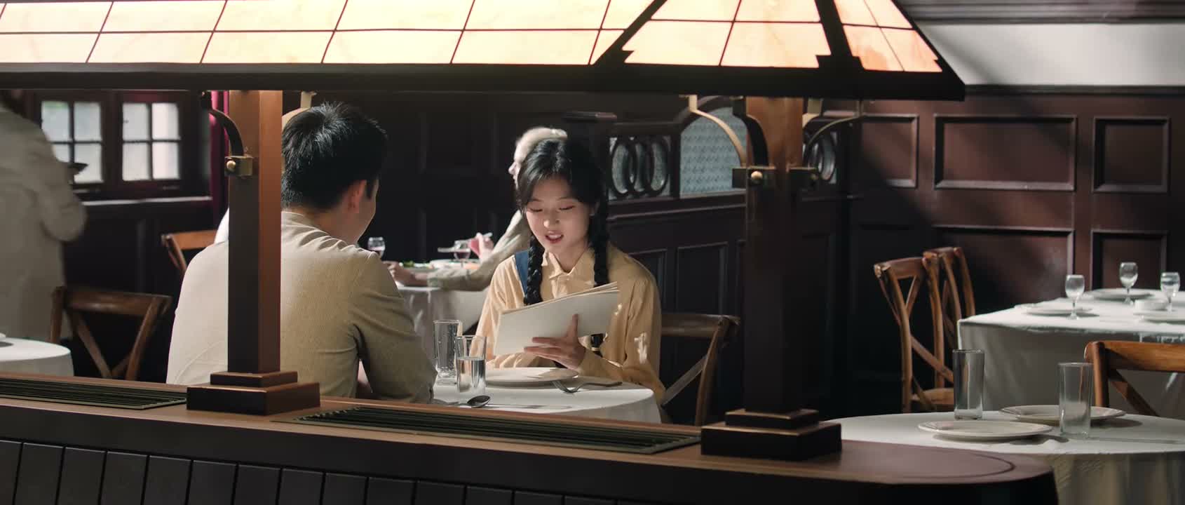 这是卢爱军吧 我记得他力气可大了