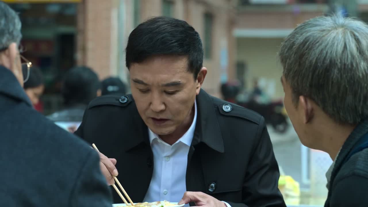 但也要时刻警惕 他们死灰复燃