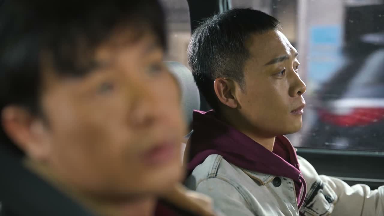 你来回来去都是坐我的车