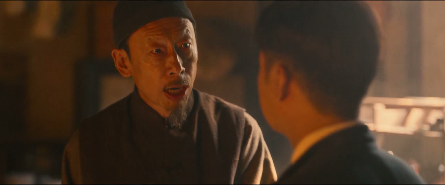 把烟给我 我没有啊 没有