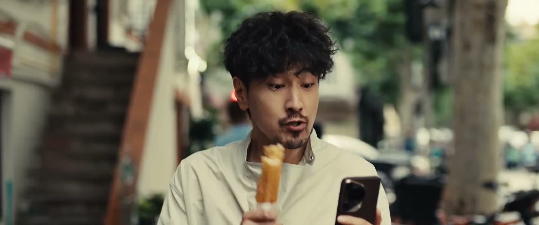 吃热的东西 听说你们活动现场都是冷餐