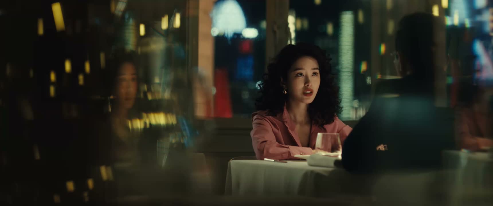 但是没有想到我见她的时候 她竟然那么跟我讲话