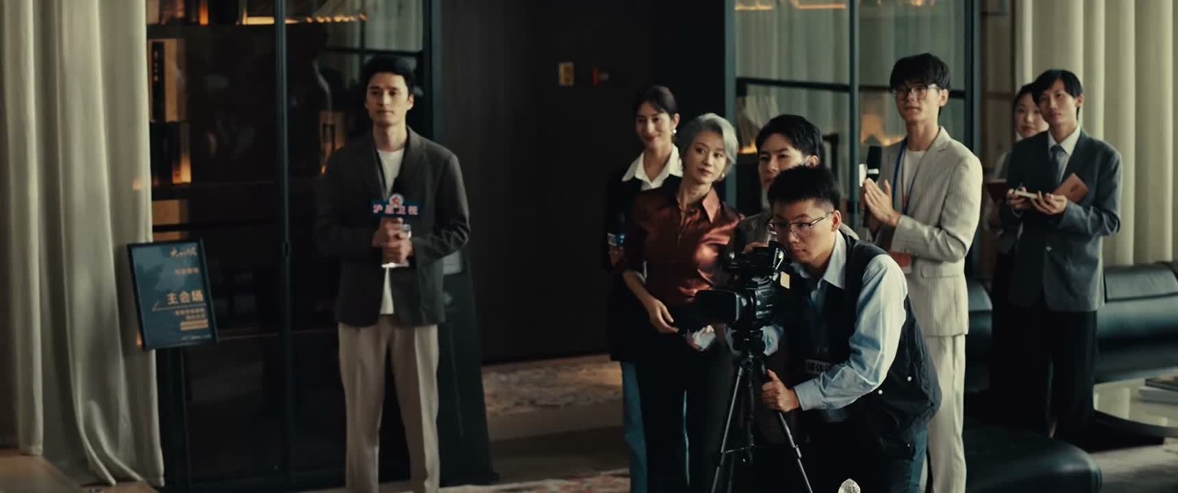 好的 今天的签约仪式呢 各位也都看到了