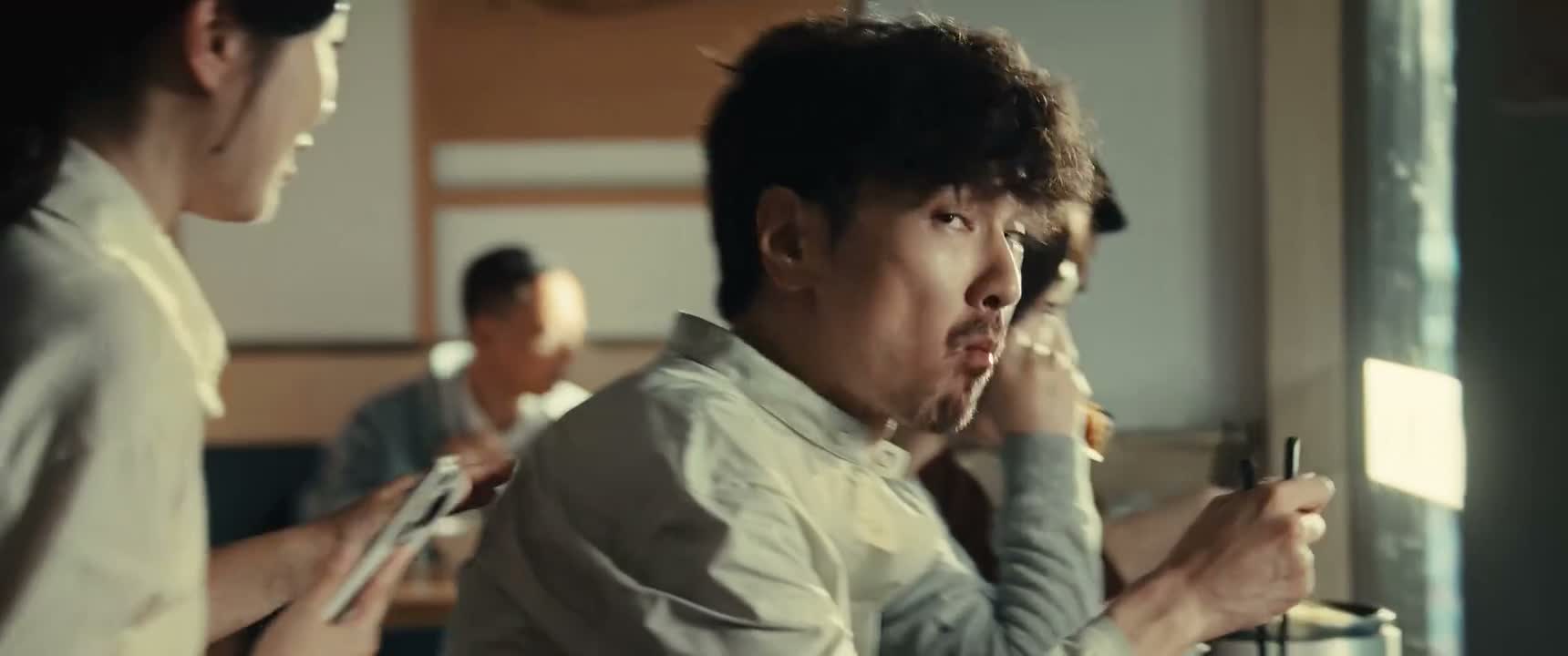 何韩老师 我能跟您拍个照吗 当然 来