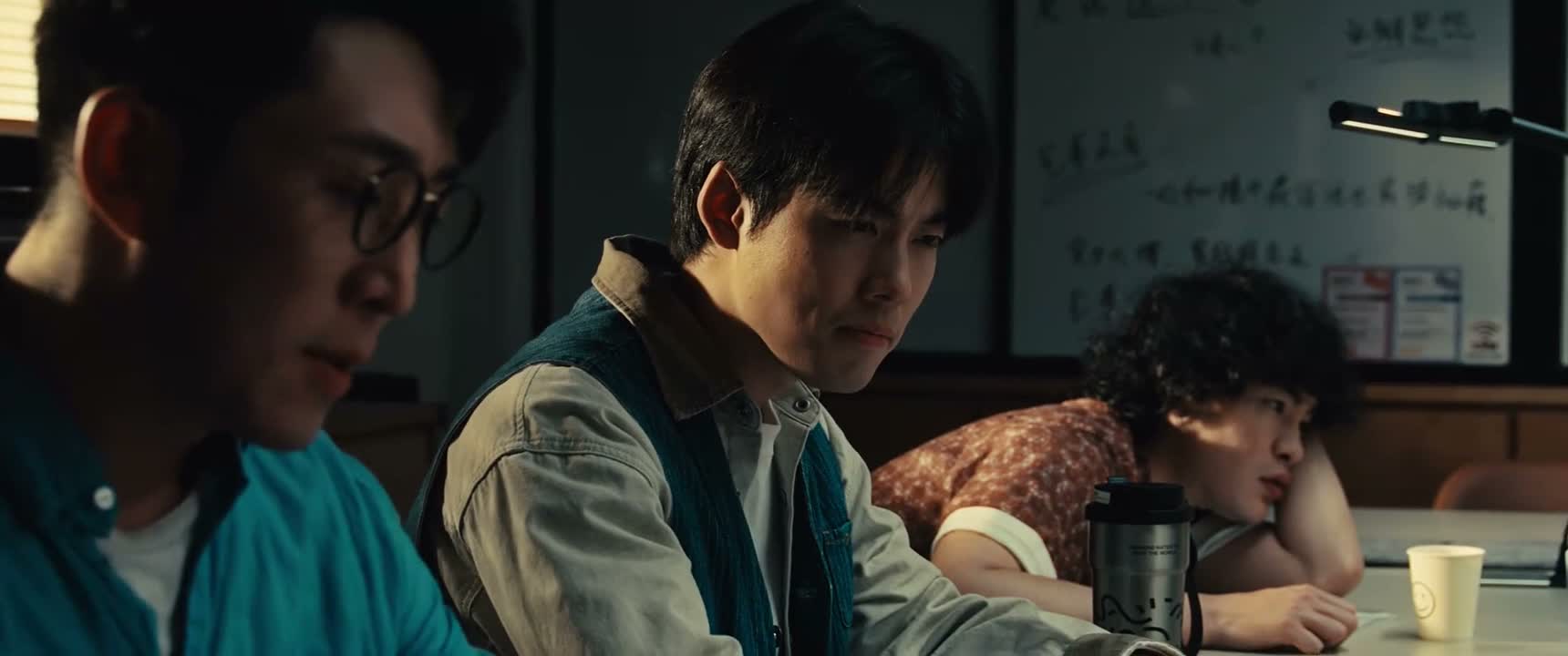 六人中选出一位