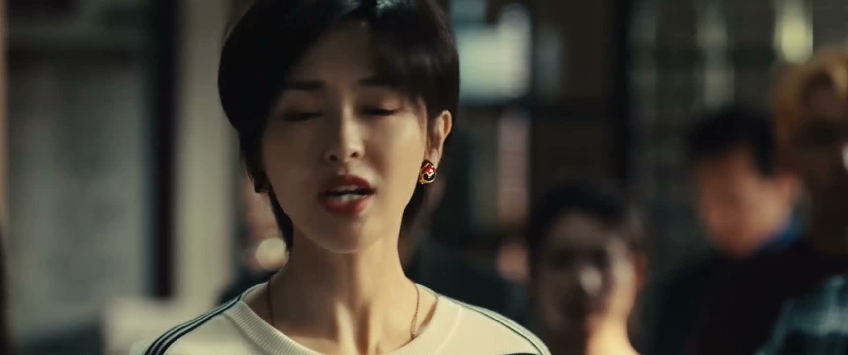 我不认为他那么不可超越