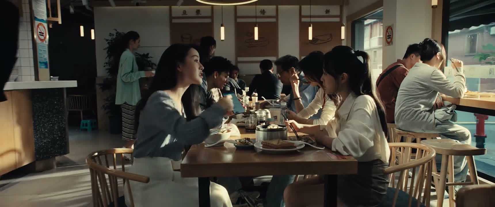 这个作者 就是之前写《大漠尘飞》爆火的