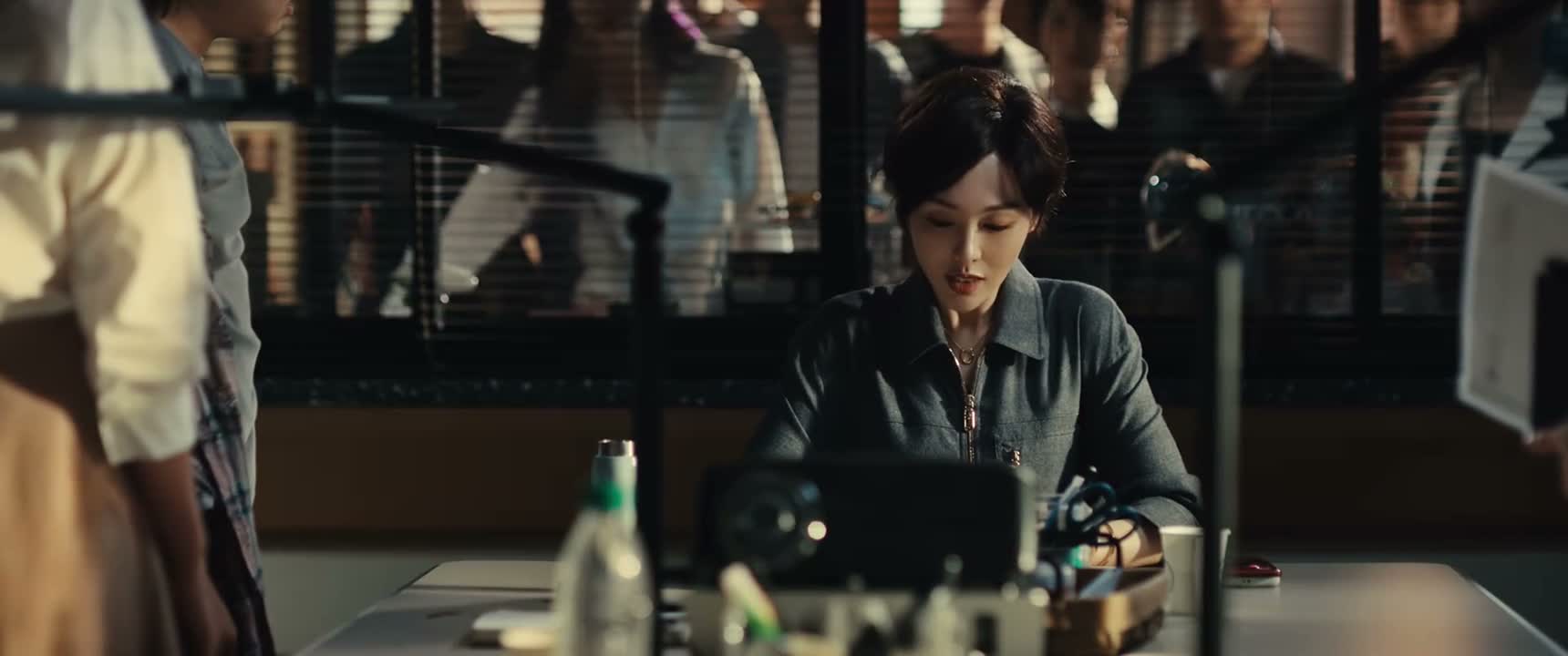 这是《岳录灯火阑珊处》的作者 竹竿打狼