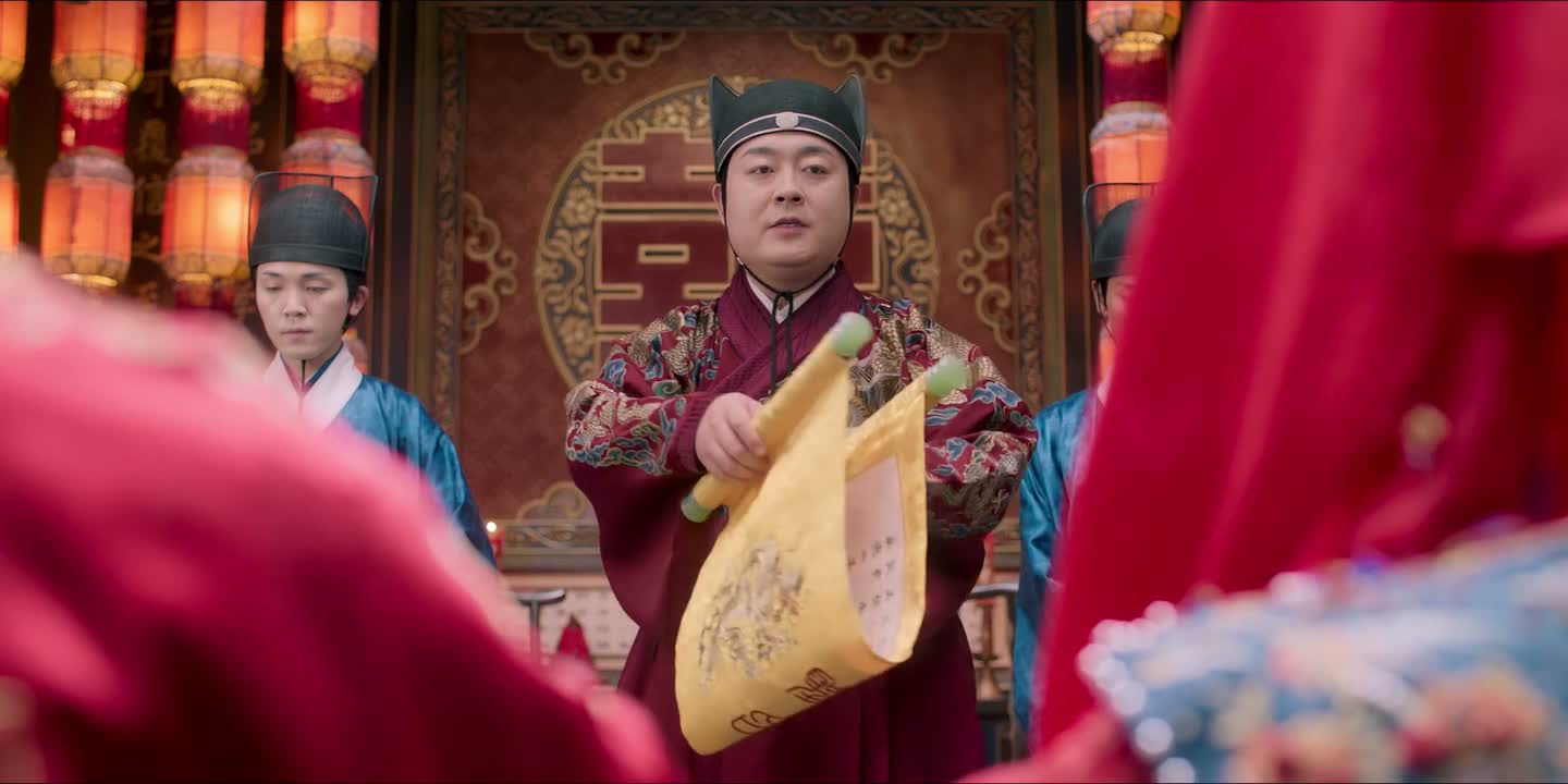 陈夫人接旨吧