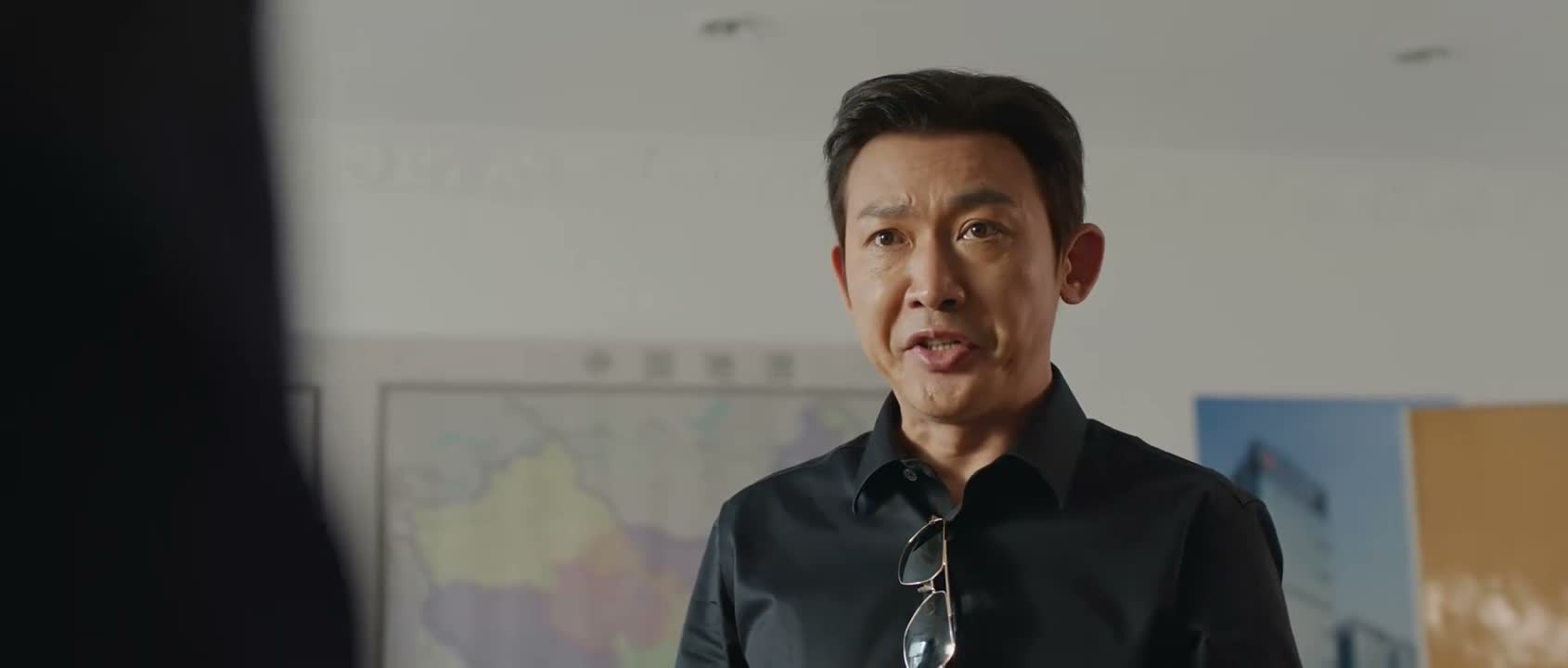 看警察来了是抓你呢