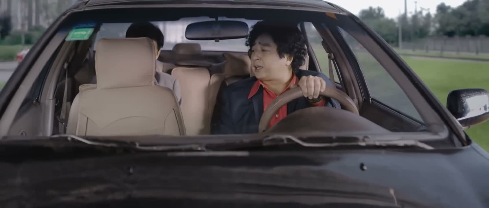 凭什么不帮咱们呢