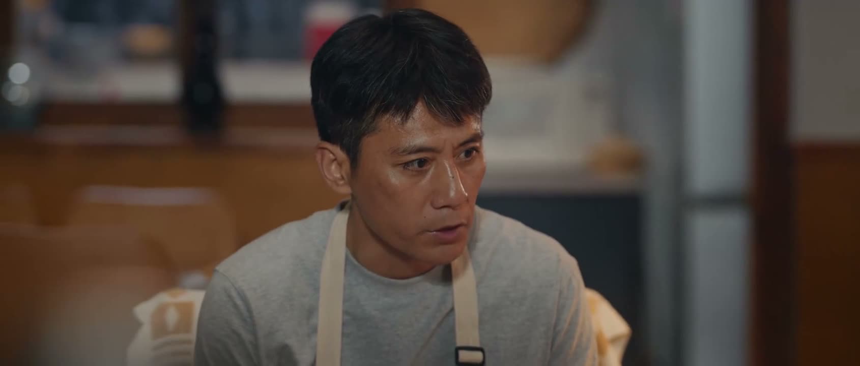 倩倩的爸爸是因为什么倒下的吗