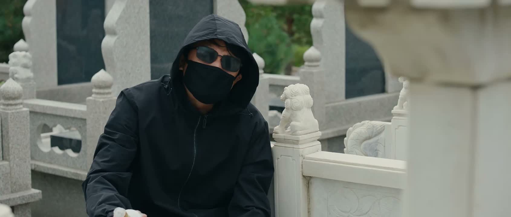 我怎么活得就这么憋屈呢