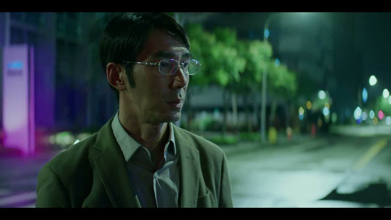 嗯 我怀疑是枪击