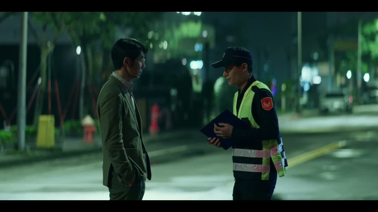 是 已经向派出所调阅画面了