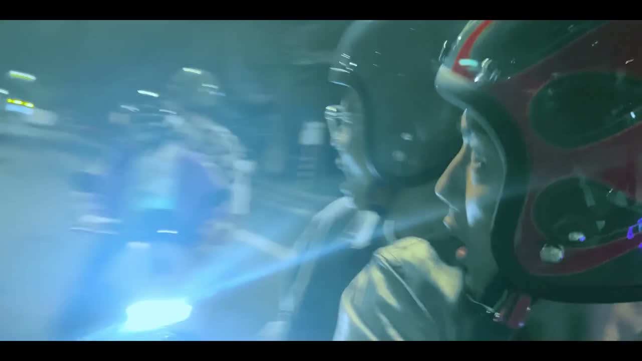 - 走啦! - 快走啦!