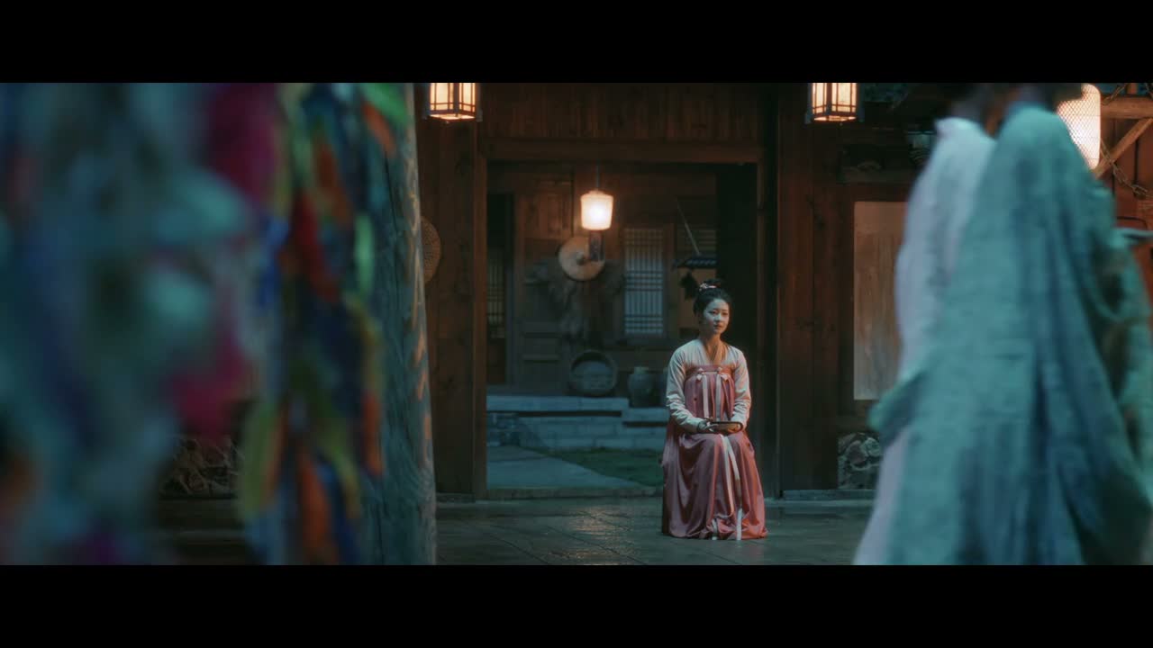 别跑 抓到你了