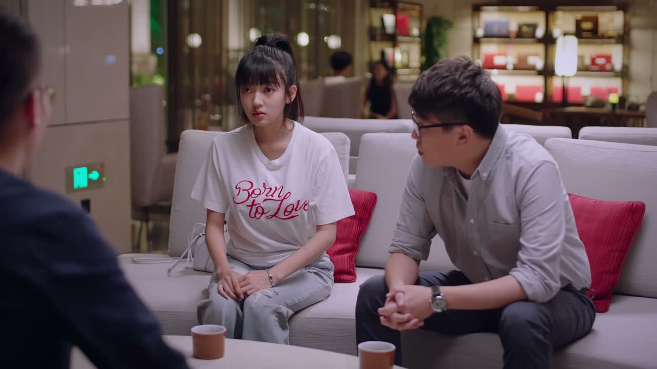 特别是发型 都不用变的