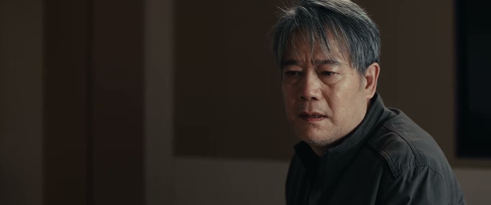 我不想再跟你们说话