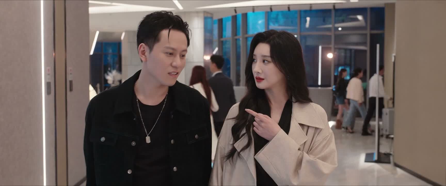 贺老大只是让我们跟着 看看你们把货运到了哪里
