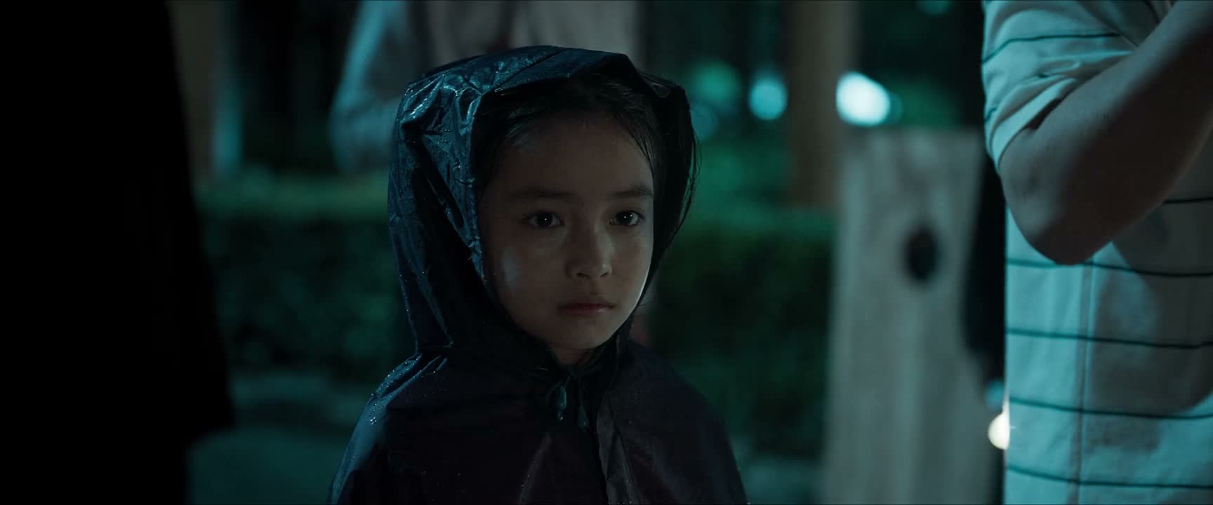 你说 这么小的孩子他能到哪儿去呢
