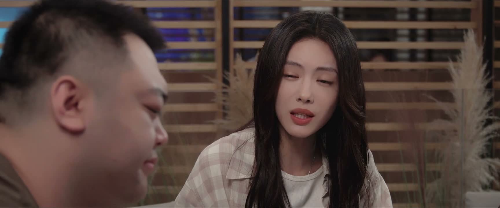 是不是你自己不愿意去的 非得跟着女孩后面跑