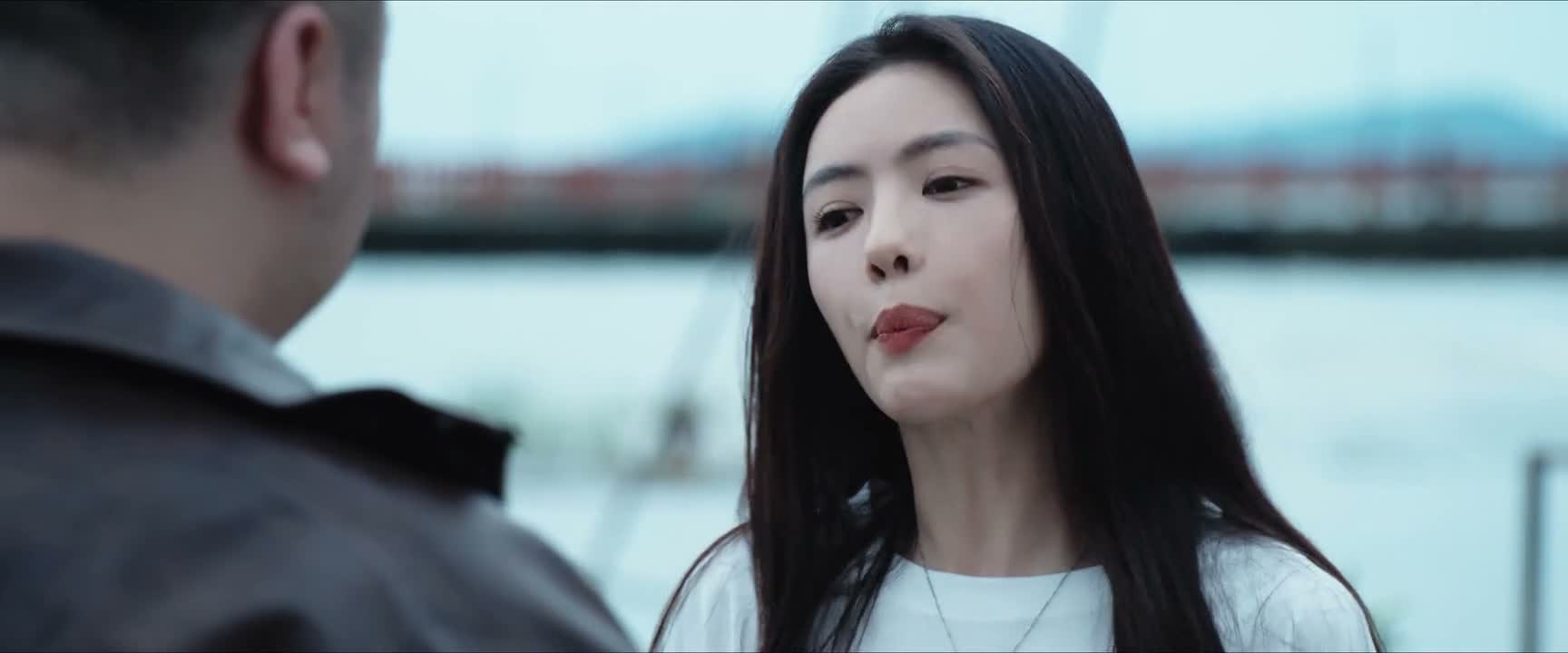 他不是我男朋友 你快别装了啊