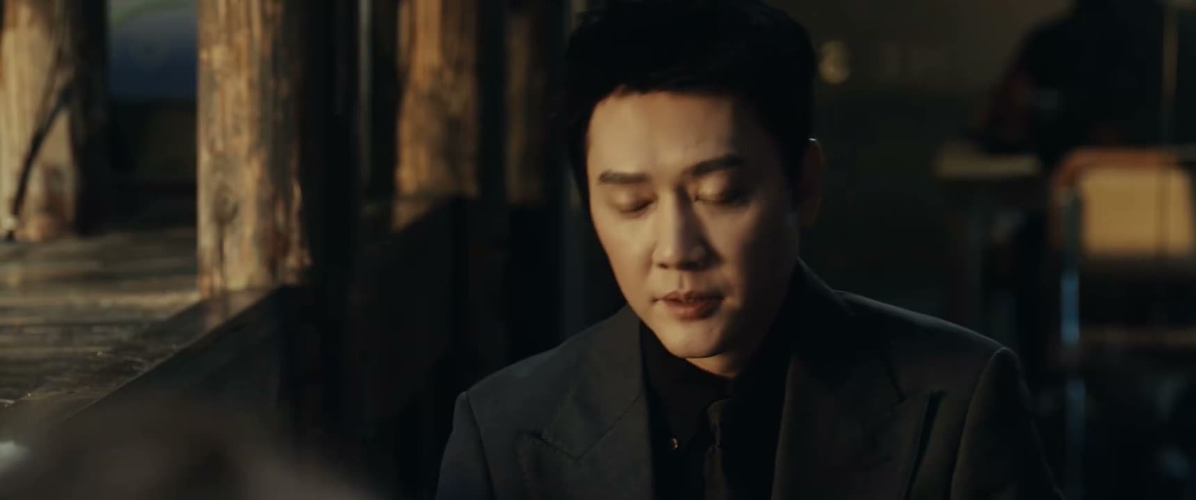 知法犯法还要连累你