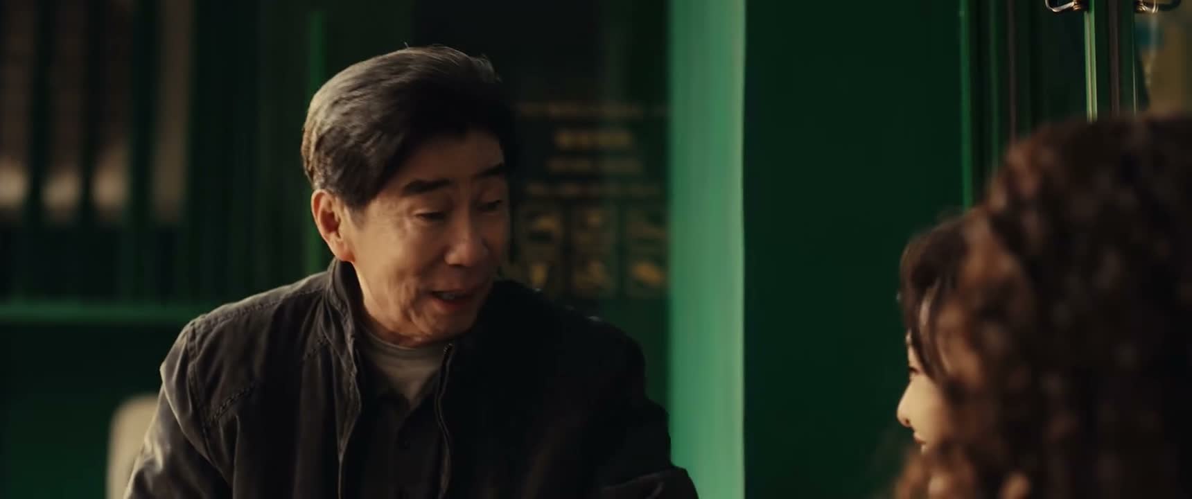 你们跟何韩关照一声