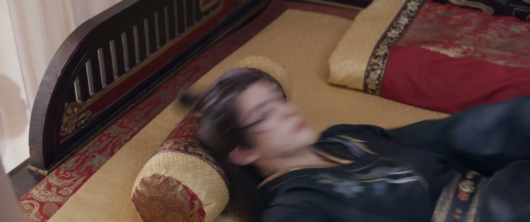 那那那 他的病不就露馅了嘛
