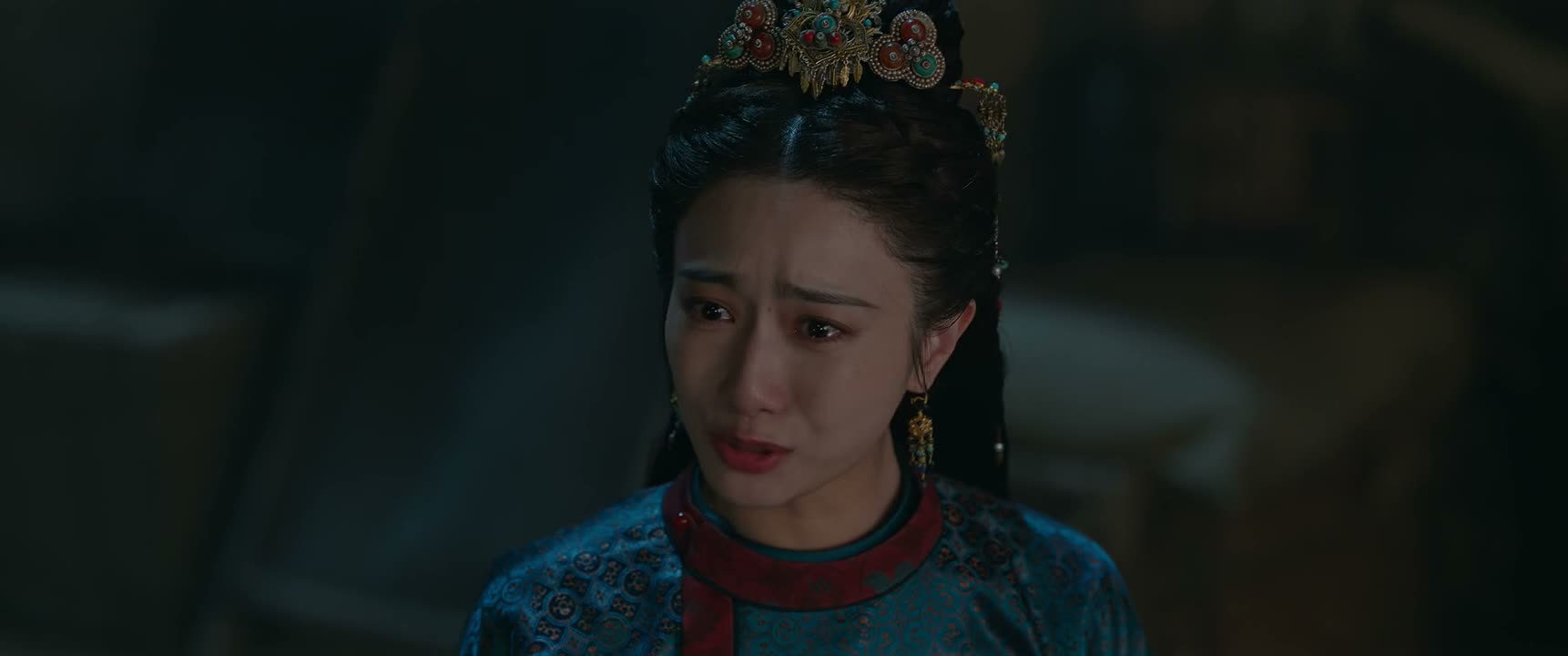他却一个人在定王府享福