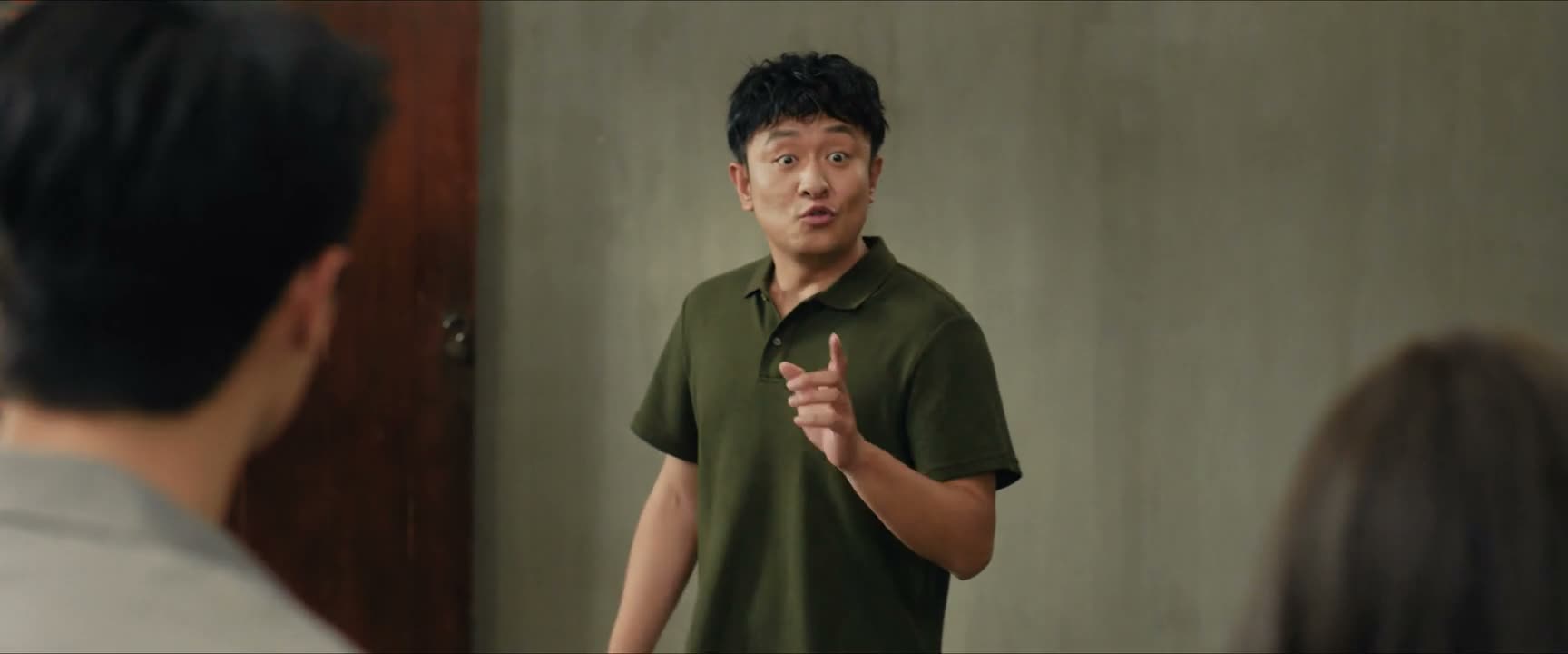 如果两位要是结婚的话 一定要来我这拍结婚照