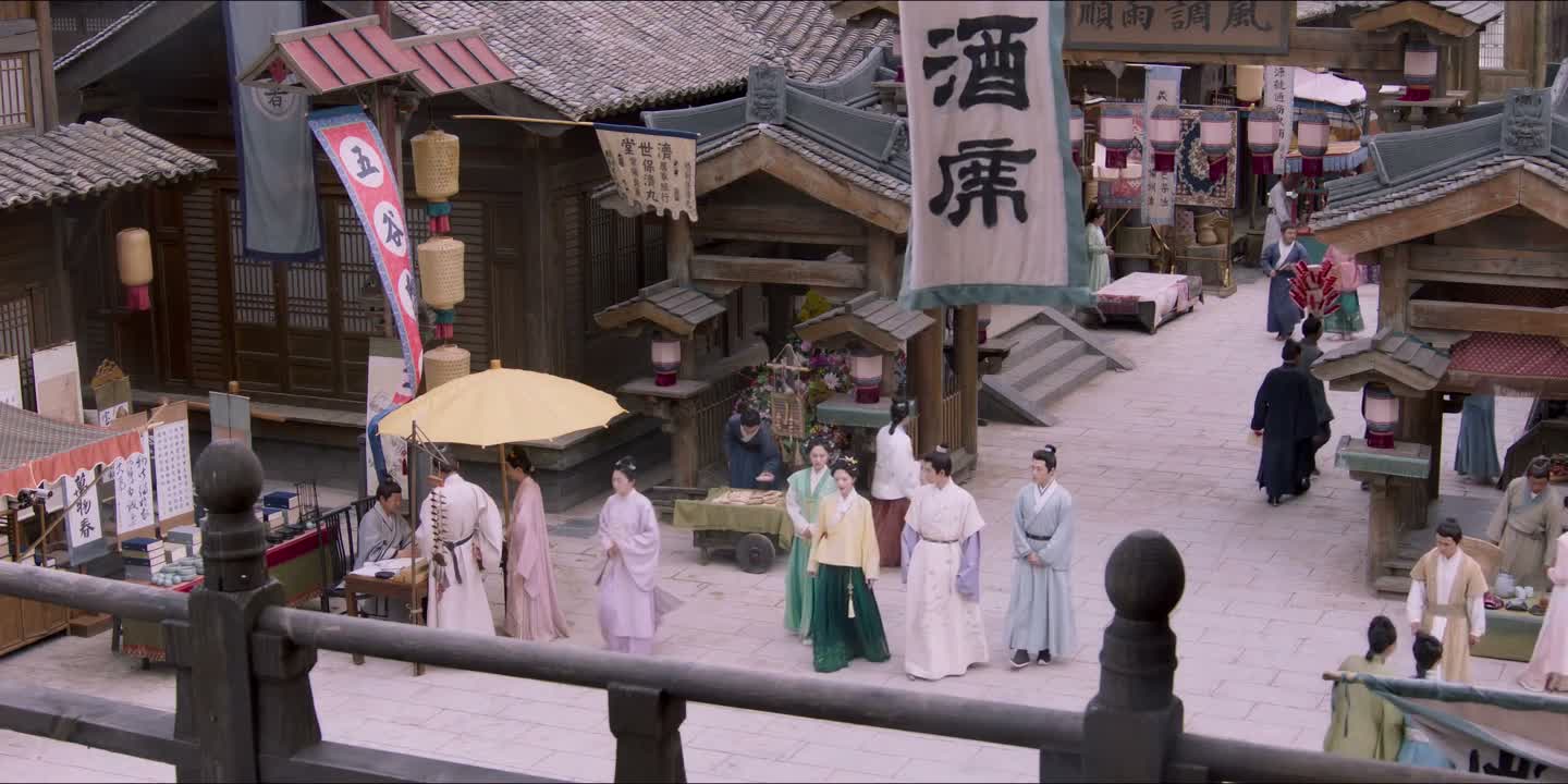 对呀 所以说 说明大家有钱了